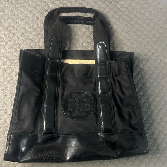 Tory Burch Handbags - Tory Burch Tote Bag